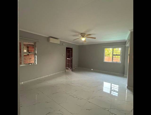 2 BEDROOM PROPERTY TO RENT IN BIRDSWOOD